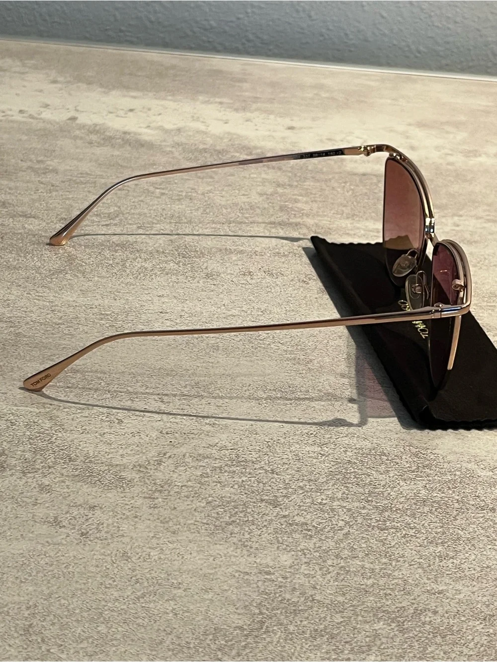 Tom Ford x Veronica tf684, women's oversized cat-eye